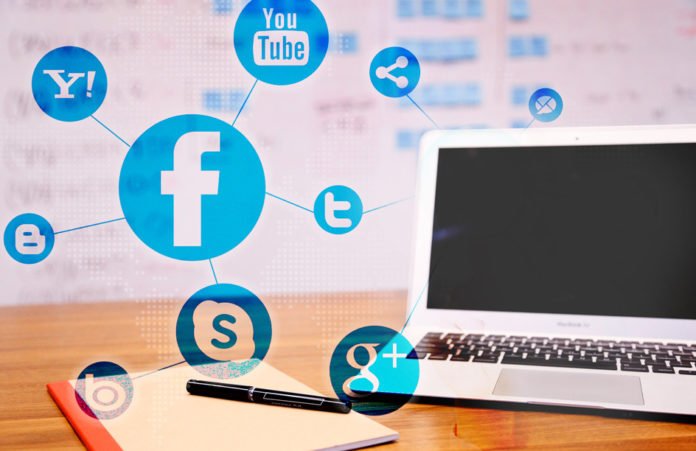 Social Media: Good thing or a Bad thing; Πρέπει μια επιχείρηση να έχει παρουσία σε αυτά;
