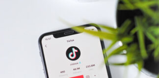 Το TikTok Τριπλασιάζει τη Διάρκεια των Videos